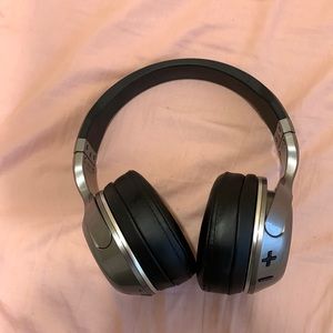 New skullcandy headphones